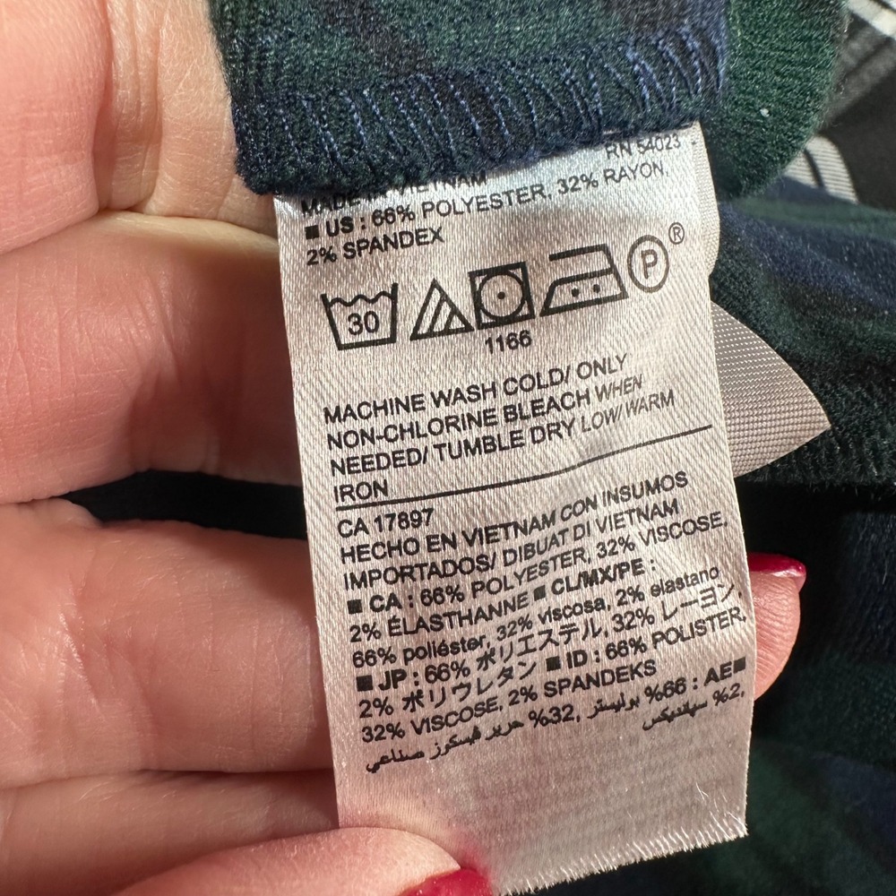 Old Navy Skater Skirts Black Plaid Green Plaid Size 0 Schoolgirl Academic - Picture 7 of 10